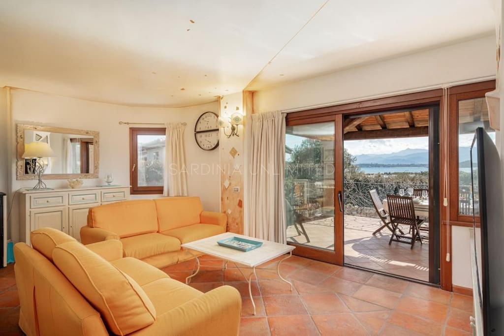 Villa Domus Ardea カーポ・コーダ・カヴァッロ エクステリア 写真