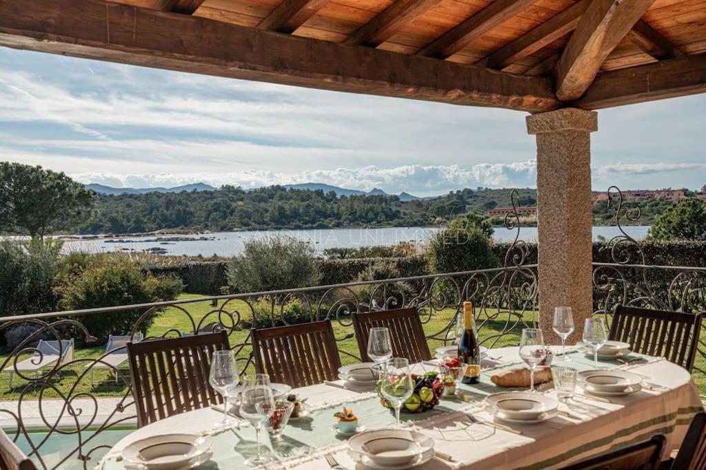 Villa Domus Ardea カーポ・コーダ・カヴァッロ エクステリア 写真