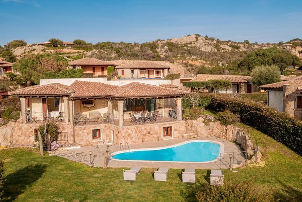 Villa Domus Ardea カーポ・コーダ・カヴァッロ エクステリア 写真